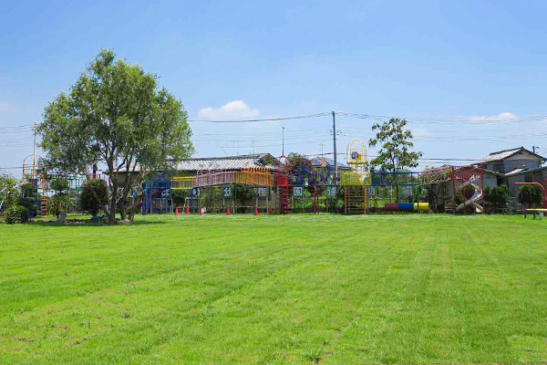 敷地面積は川越市、ふじみ野市、川島町周辺の幼稚園でも随一の広さです。